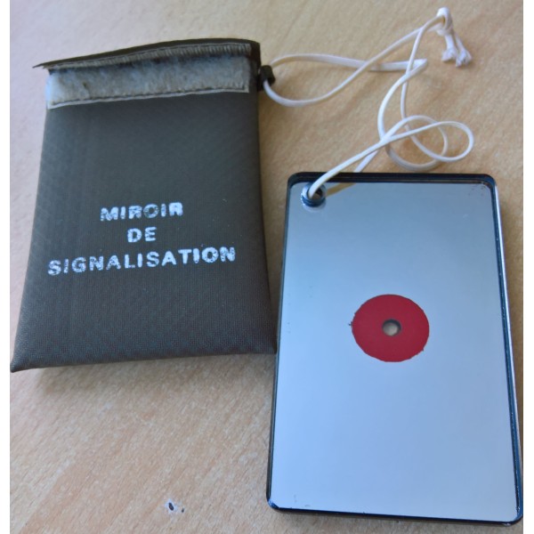 Miroir militaire de...