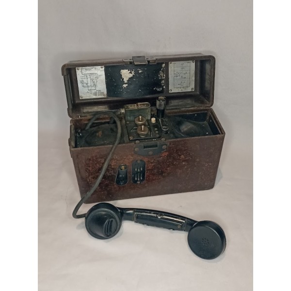 Téléphone de campagne model...