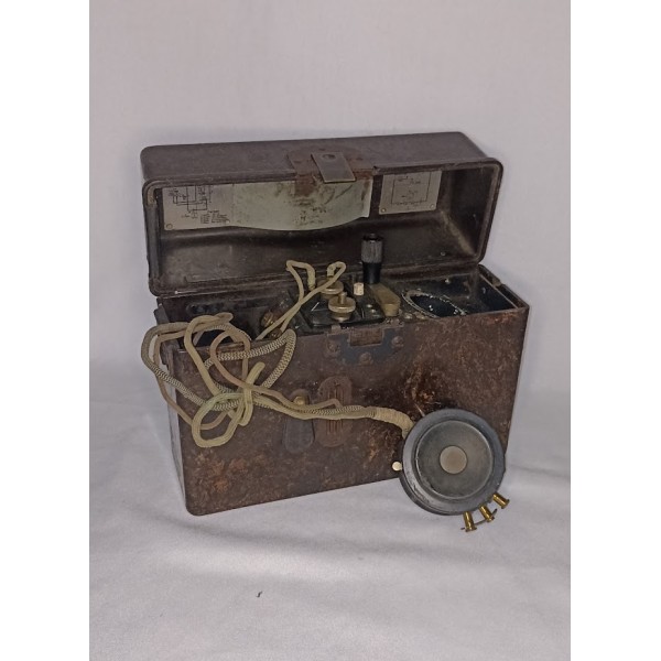 Téléphone de campagne model...