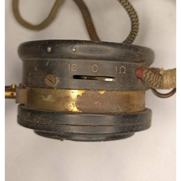 Téléphone de campagne model 1933 testeur de lignes Armée Allemande WW2