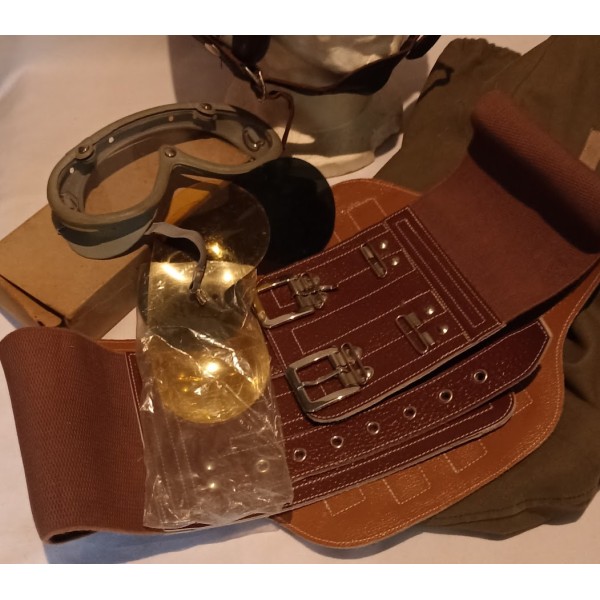 Ensemble pilote casque Guéneau type BE lunette ceinture maintien vintage