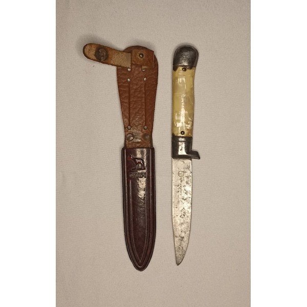 Ancien couteau scout SKIFFMAN OKAPI Allemagne