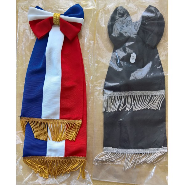 2 cravates de hampe pour...