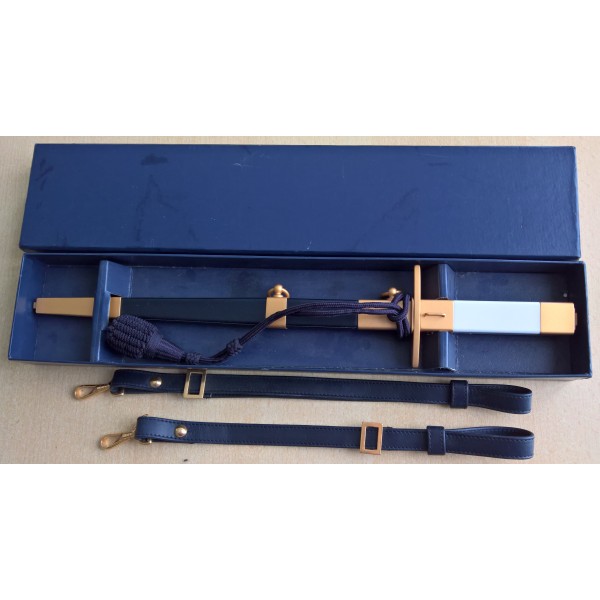 Dague de cérémonie...