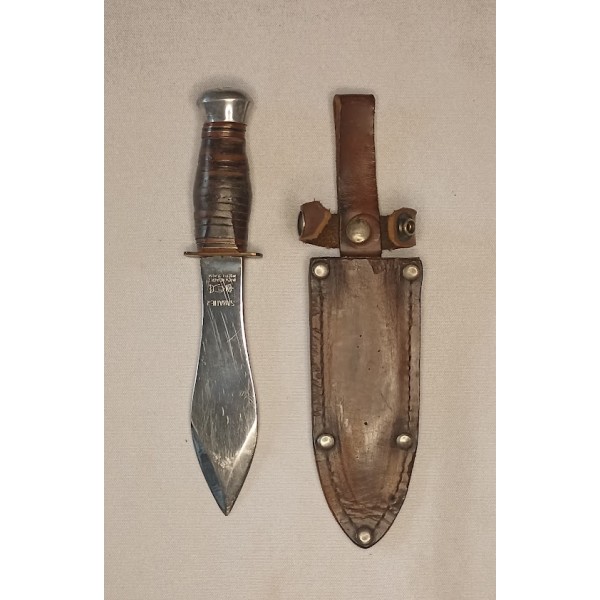 Couteau de lancé...