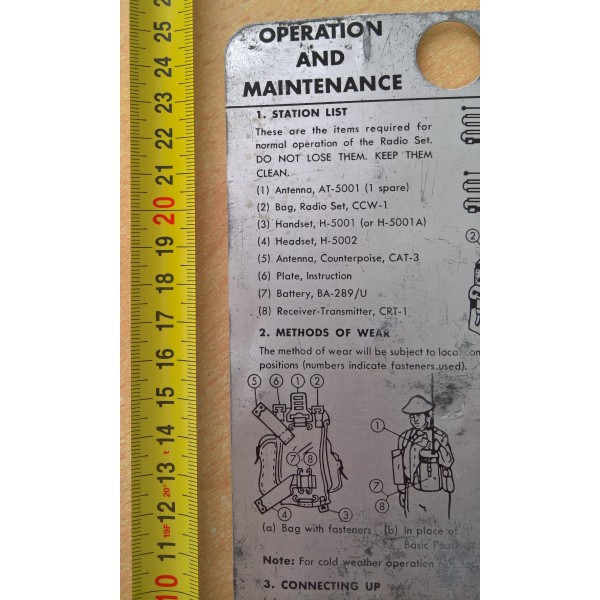 Plaque explicative mode d'emploi et maintenance poste radio CPRC-26 Canada