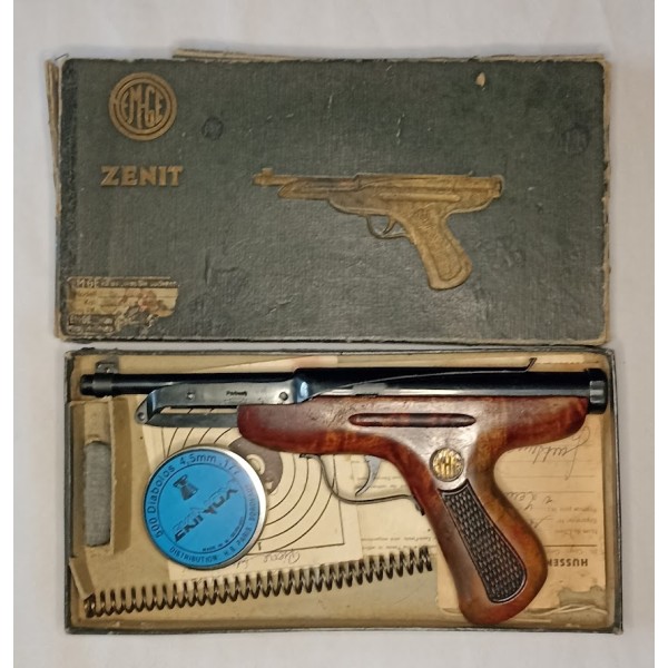 Pistolet à plomb Allemand...