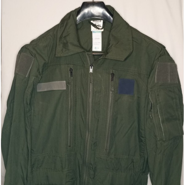 Combinaison de vol kaki pilote aviation armée de l'air 104L