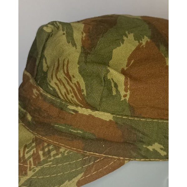 Casquette camo Léopard TAP fabrication local guerre Algérie