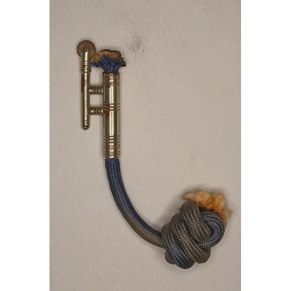 Poilu briquet à mèche...