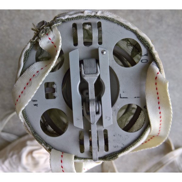 Extracteur de parachute ventral TAP 511