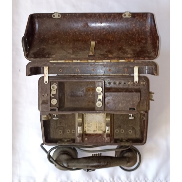 Téléphone de campagne AT2 Transmissions Armée Française 1945