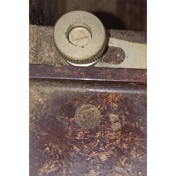 Téléphone de campagne AT2 Transmissions Armée Française 1945