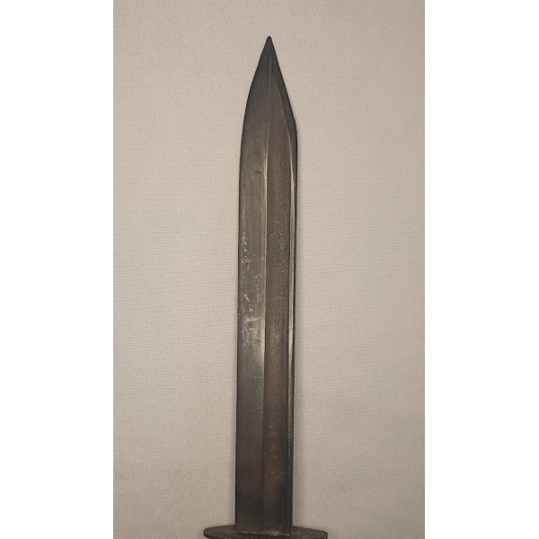 Couteau de chasse dague fabrication artisanal vintage