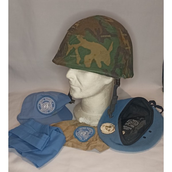 Coiffures ONU armée Belge...