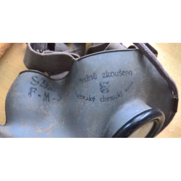 Masque à gaz Français DP défense passive WW2