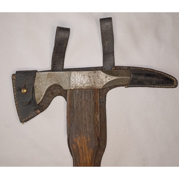 Pic hache pionnier Prussien model 1899 guerre 14/18 WW1