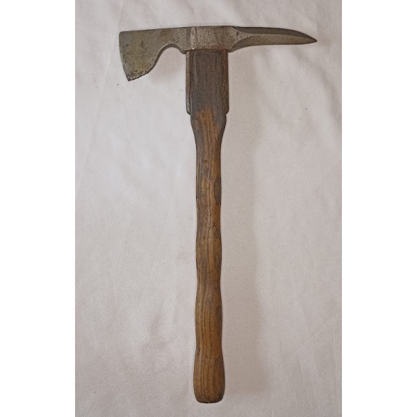 Pic hache pionnier Prussien model 1899 guerre 14/18 WW1