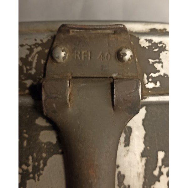 Gamelle Allemande modèle...