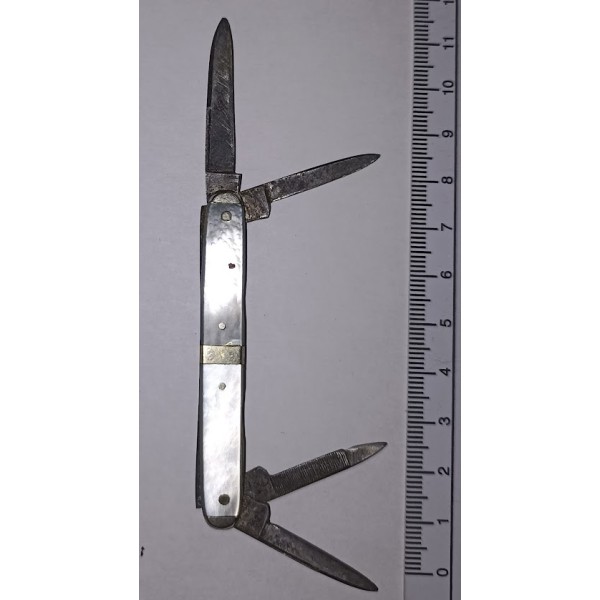 Ancien petit couteau de poche pliant macre vintage