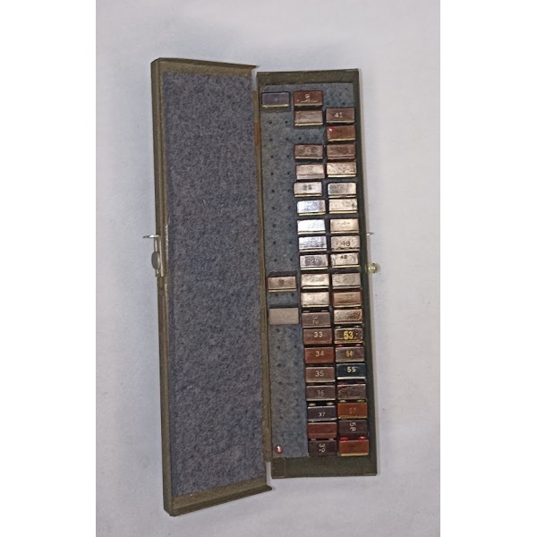 US signal corps case CS-137 quartz radio 1944 WW2