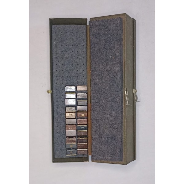 US signal corps case CS-137 quartz radio 1944 WW2