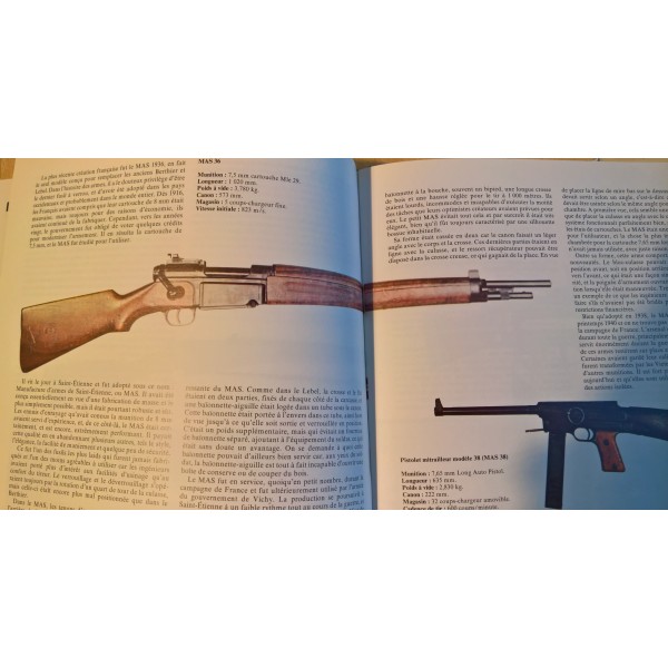 Livre "Armes légères de la seconde guerre mondiale "