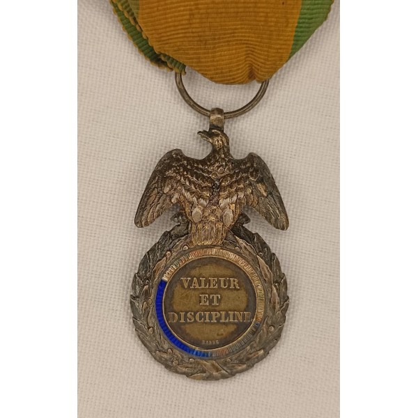 Médaille Militaire Louis NAPOLEON second Empire
