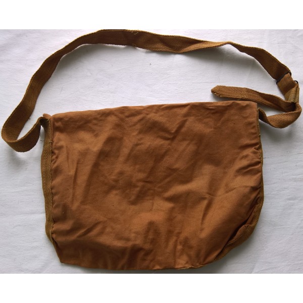 Musette cachou modèle 1892 du soldat Français Poilu WW1