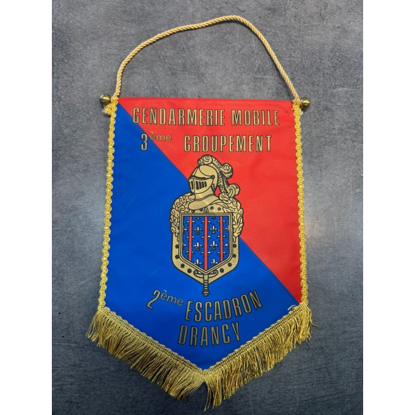 Fanion de la Gendarmerie...