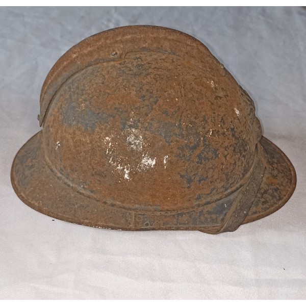 Casque Adrian 15 Poilu 14/18 jus grenier