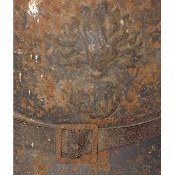 Casque Adrian 15 Poilu 14/18 jus grenier