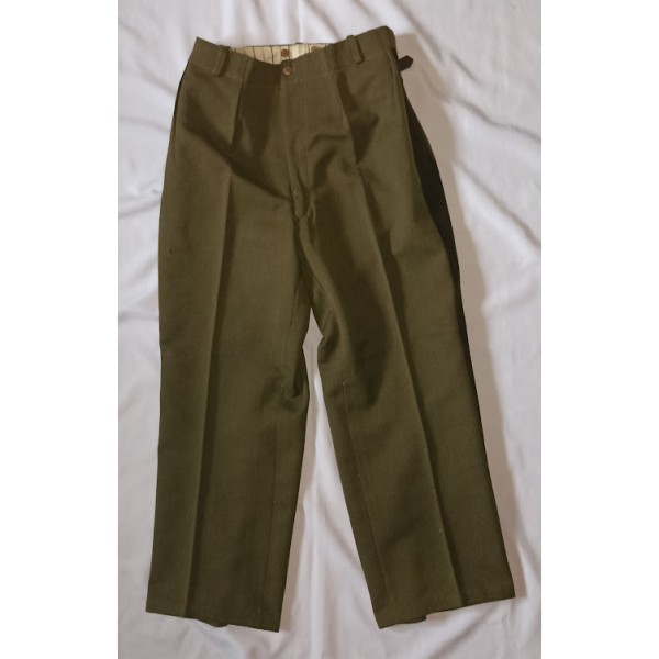 Pantalon droit d'officier...