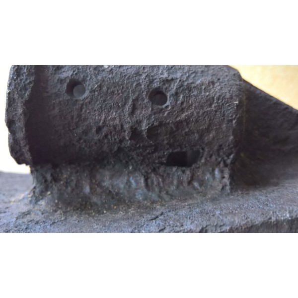 Pied pour affût de mitrailleuse Hotchkiss WW1