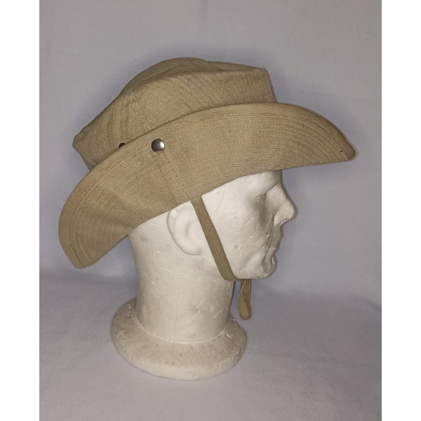 Chapeau de brousse model...
