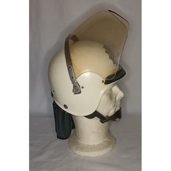 Casque maintien de l'ordre Police Allemagne de l'Ouest DDR guerre froide