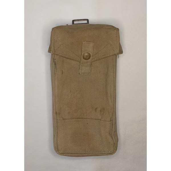 Porte chargeurs Anglais WEB...