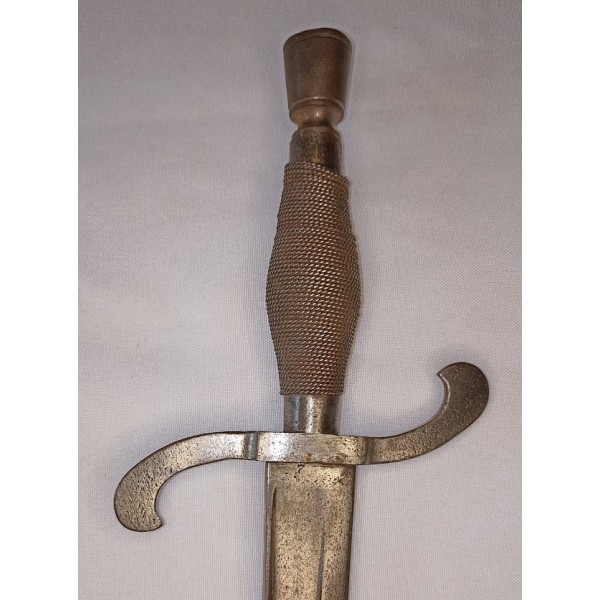 Sabre baïonnette Chassepot 1868 transformé médiéval Art populaire