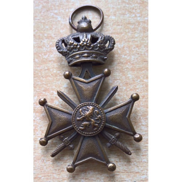 Médaille, Croix de Guerre...