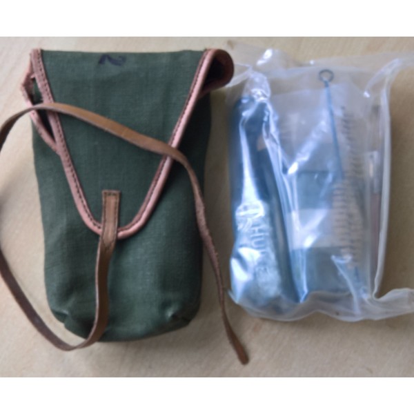 Nécessaire d'entretien mitrailleuse  Française AAT-52, AA-52, AANF1 Indochine, Algérie NEUF