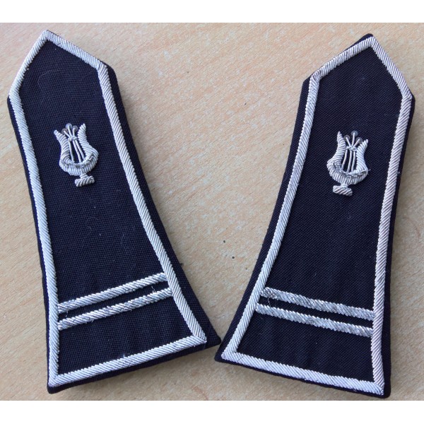 Epaulettes spencer, tenue...