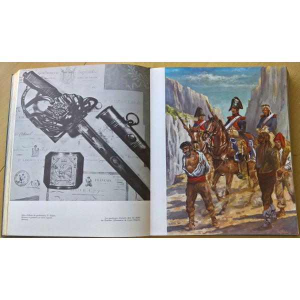 Livre, encyclopédie "Huit siècles de gendarmerie"