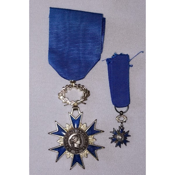 Ordre national du mérite...