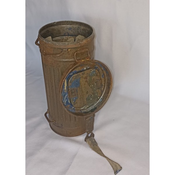 Boite et masque anti gaz troupes Allemande 39/45 WW2