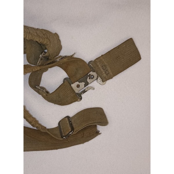 Boite et masque anti gaz troupes Allemande 39/45 WW2