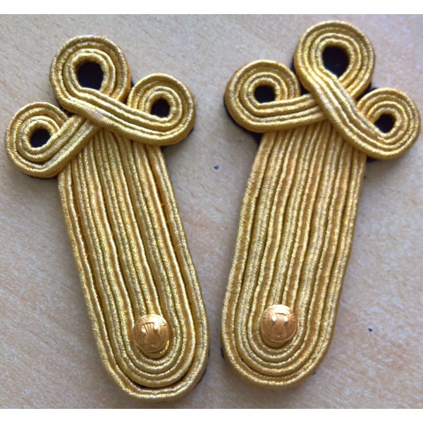 Epaulette de tradition...