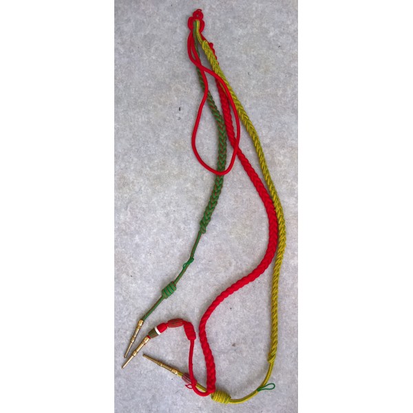 Fourragère triple. Légion...