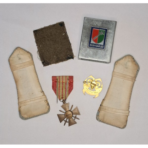 Insignes 3ème DIA 7ème RTA...