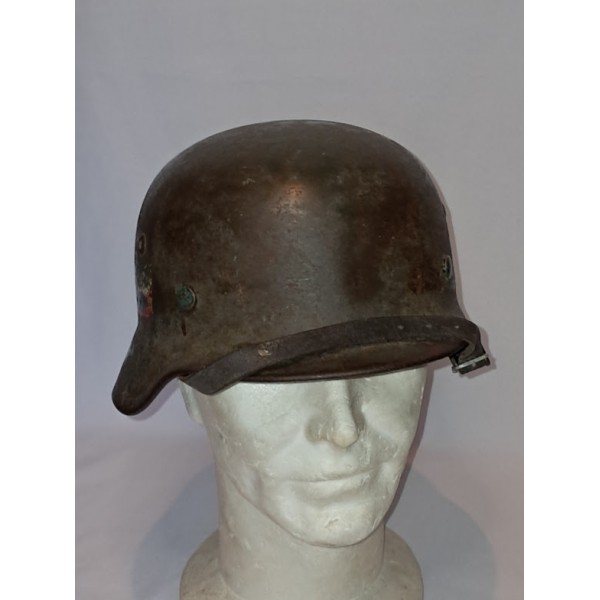 Casque Allemand modèle 1935...