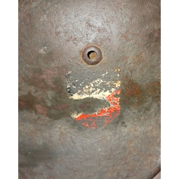 Casque Allemand modèle 1935 peinture granitée 2 insignes 1940 WW2